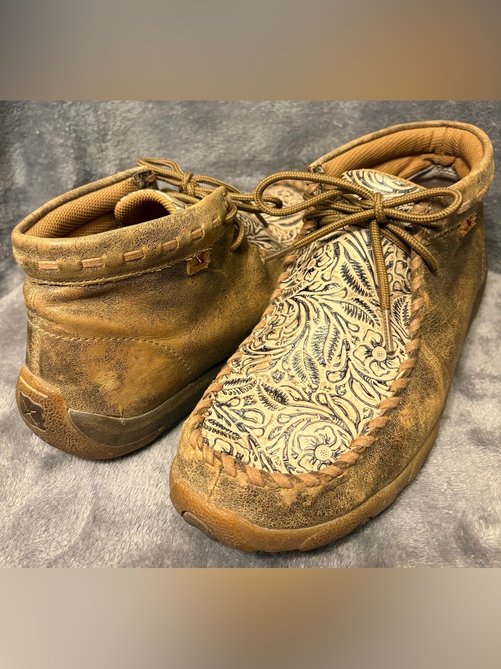 Twisted X Women’s Leather Chukka Driving Mocs Tooled Floral 9.5M WDM0080